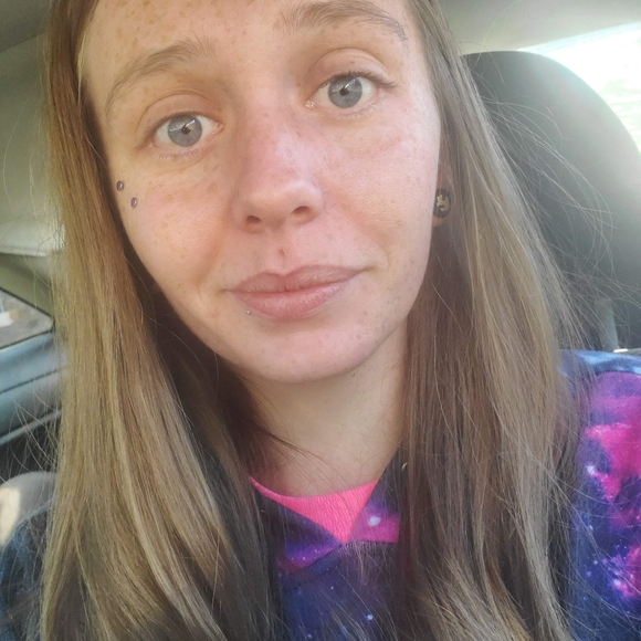 Meet your Posher, Destanee - Picture 4 of 10